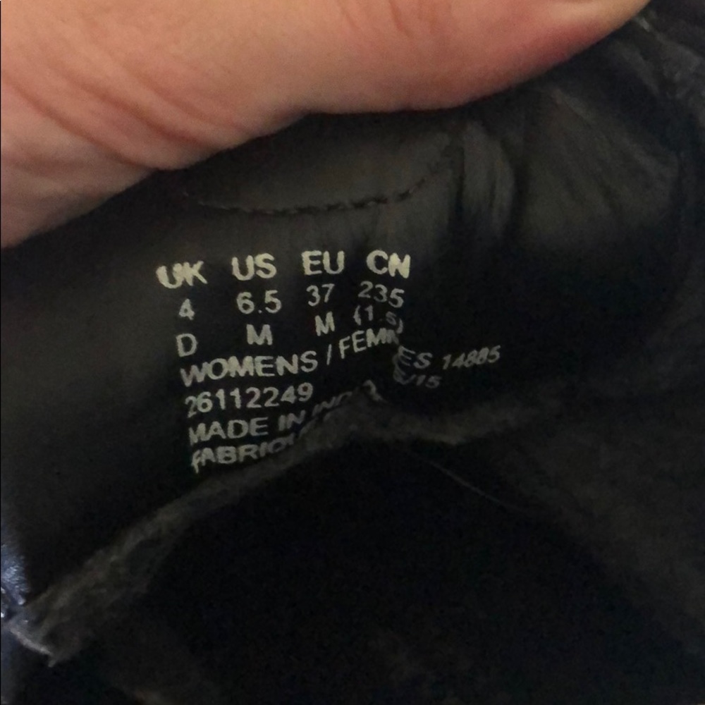 Clarks Boots - Picture 2 of 4